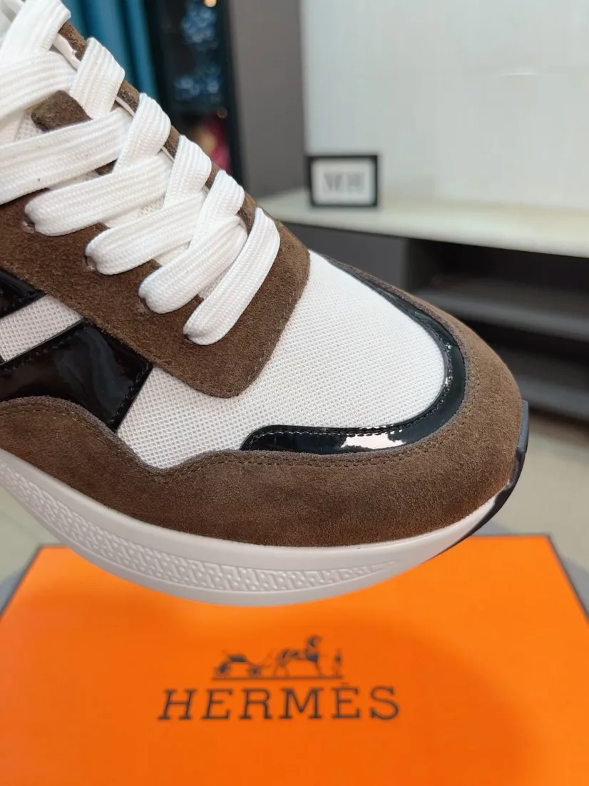 Men's shoes💰580🌸🌸【HERMES】Hermès high-end quality original shoe upper: 🔝tumbled calfskin, suede calfskin, shoe body sewn H totem, outsole: ultra-light TPU foam·rubber; two-color molded outsole, ultra-high quality control·fine workmanship: highlighting (high-end·luxury·grade) 38-44 (45 can be customized)